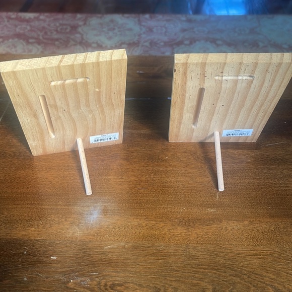 Plaque Signs - Picture 2 of 4